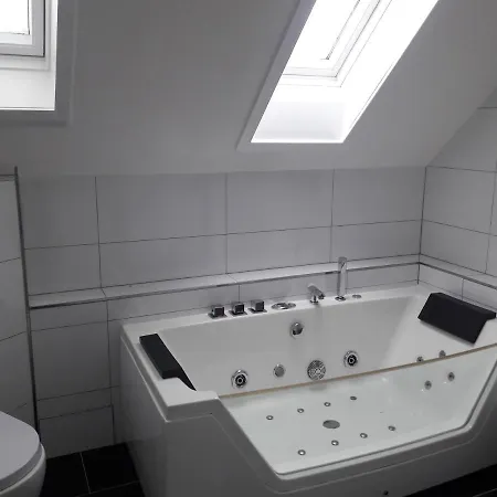 34 * Schwaebisch Hall